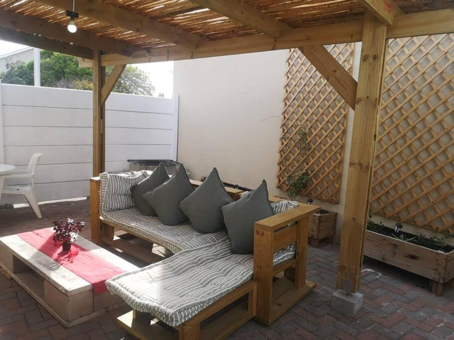 Coastal Cozy * Cape Town